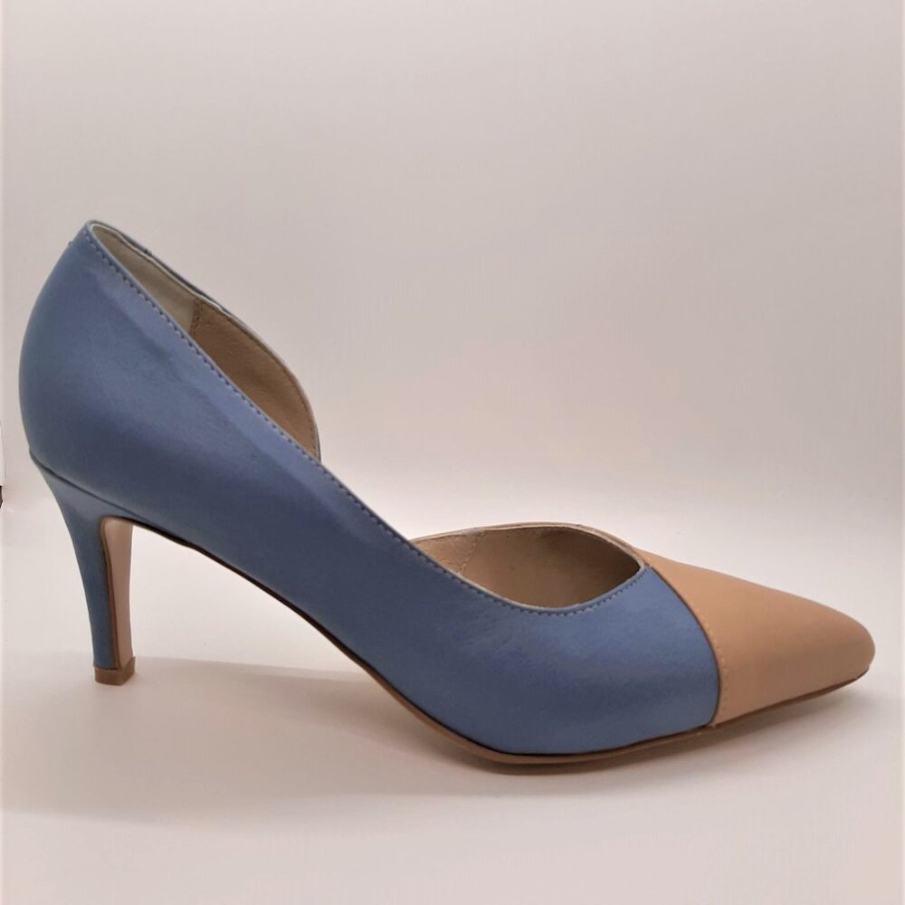 Cream and Blue Closed Toe Heels